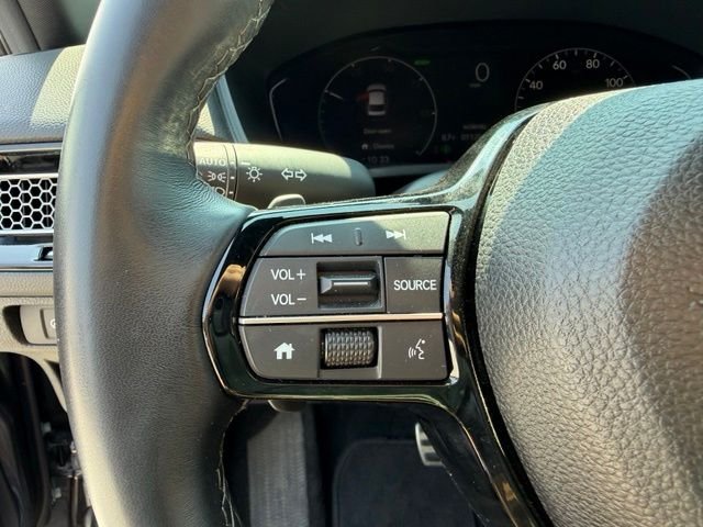 Used 2025  Honda Sport image 22