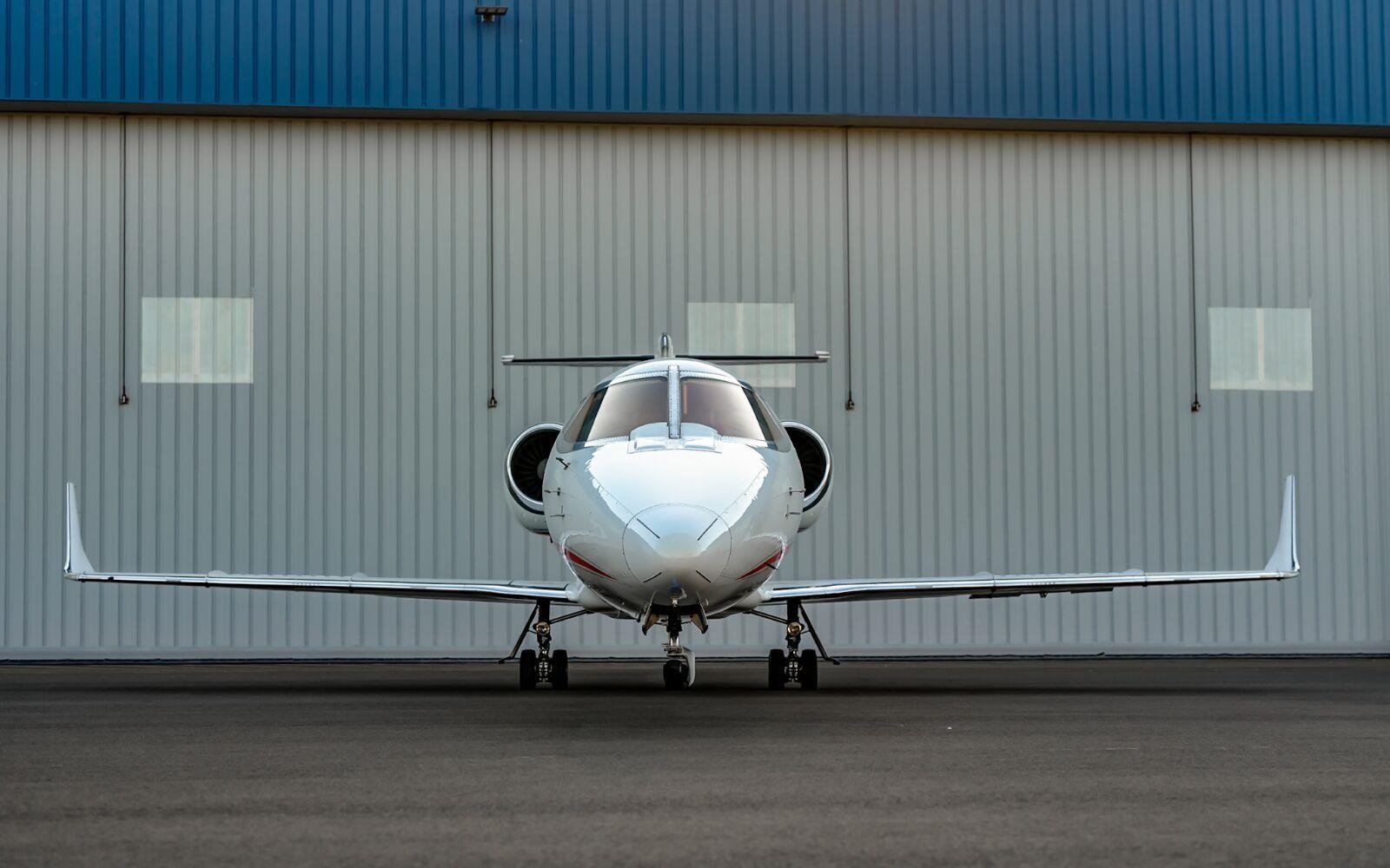 Used 2011 White LEARJET XR image 20
