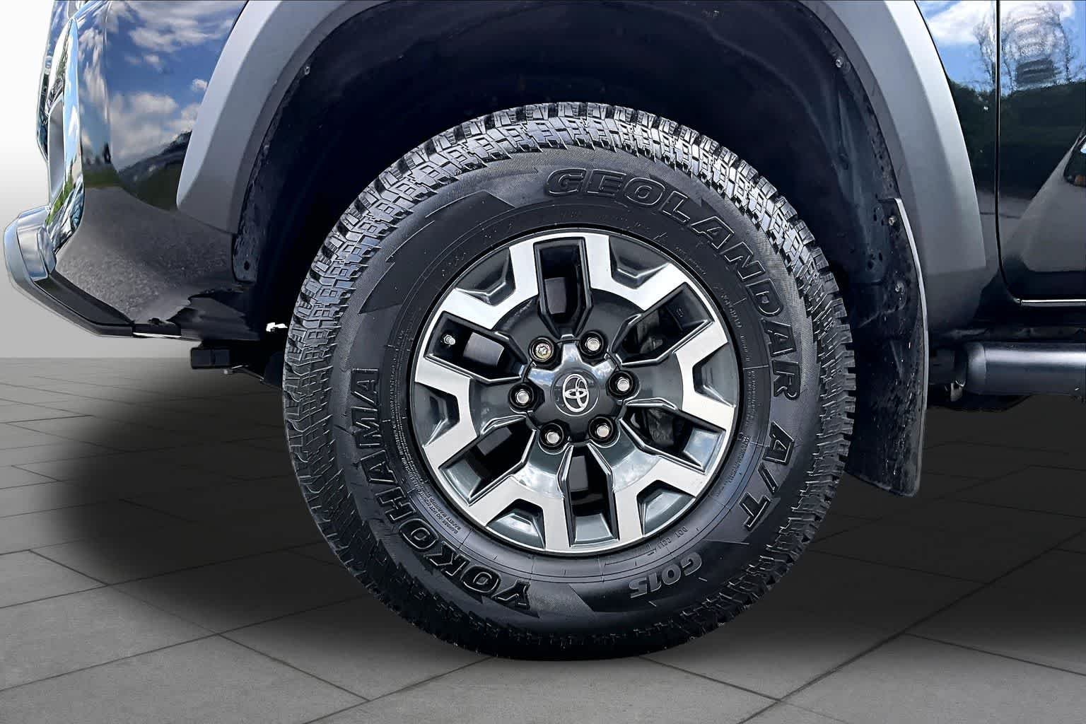 Used 2018 Midnight Black Metallic Toyota TRD Off Road image 11