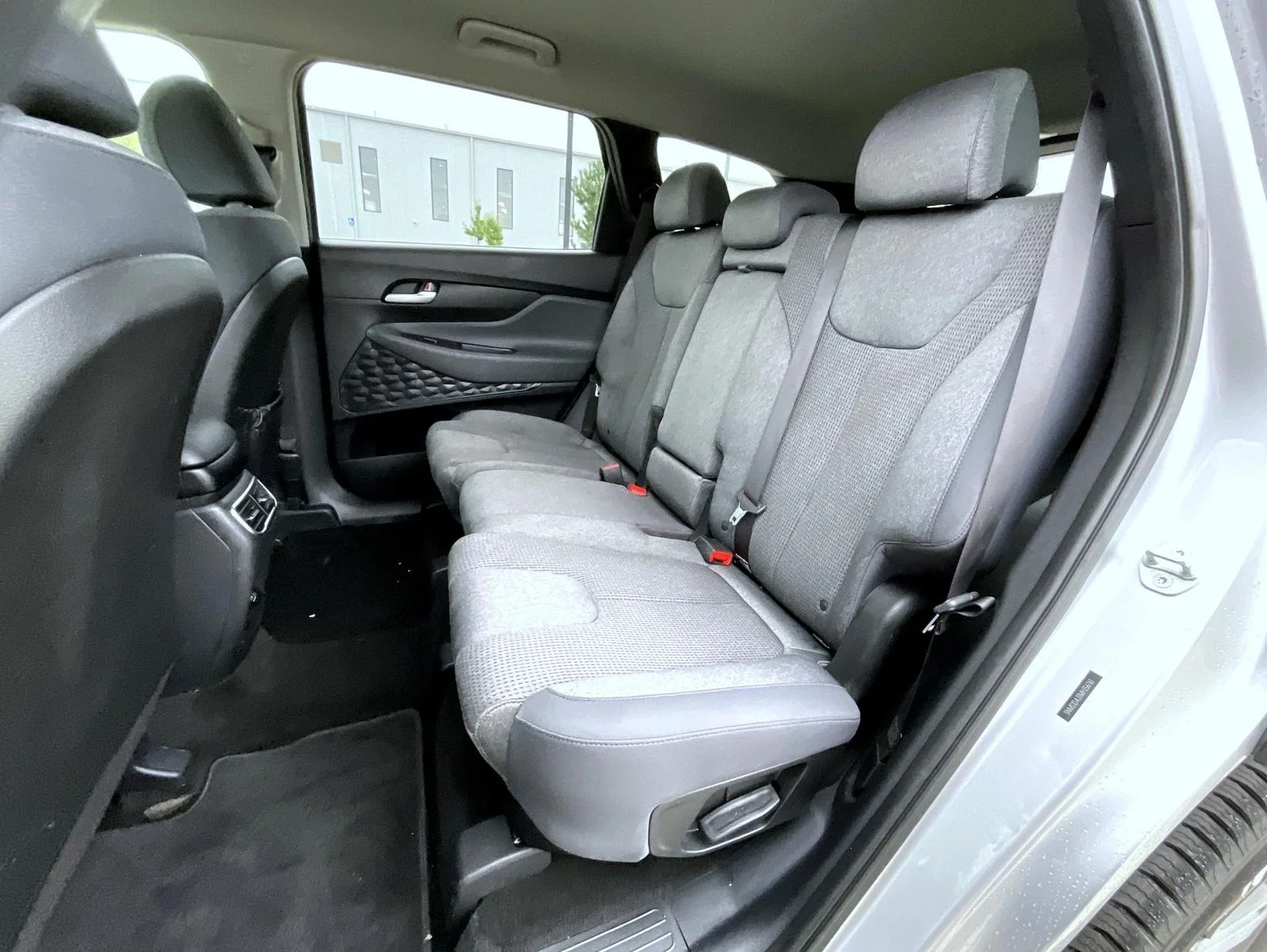2021 Hyundai Santa Fe SE - Photo 20