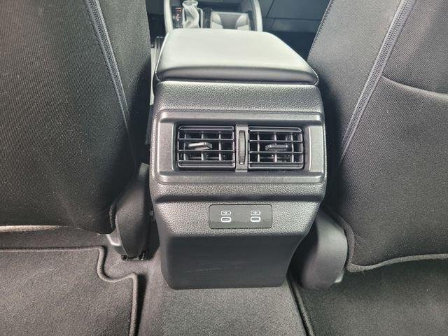 Used 2025  Honda Sport image 17