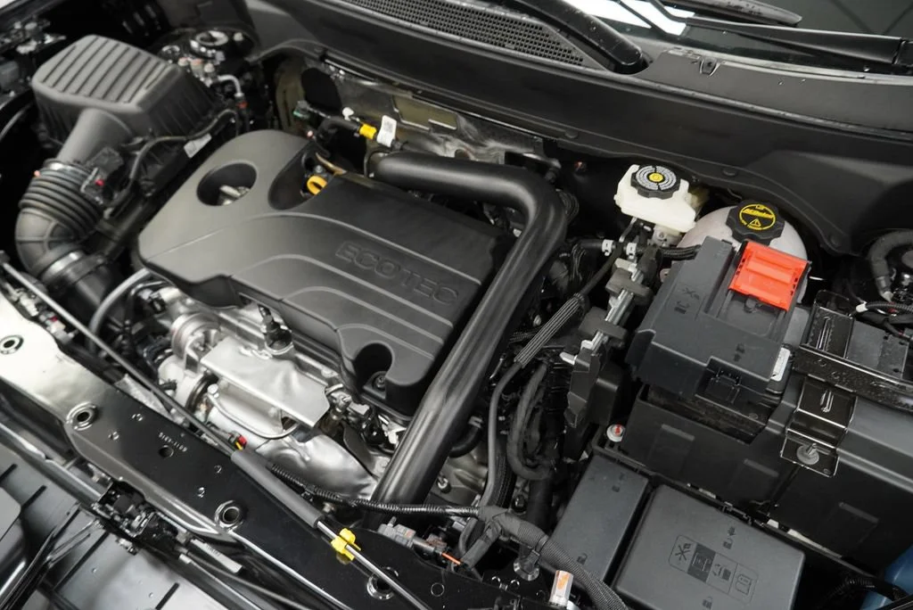 New 2027 Mosaic Black Metallic Chevrolet LT image 41