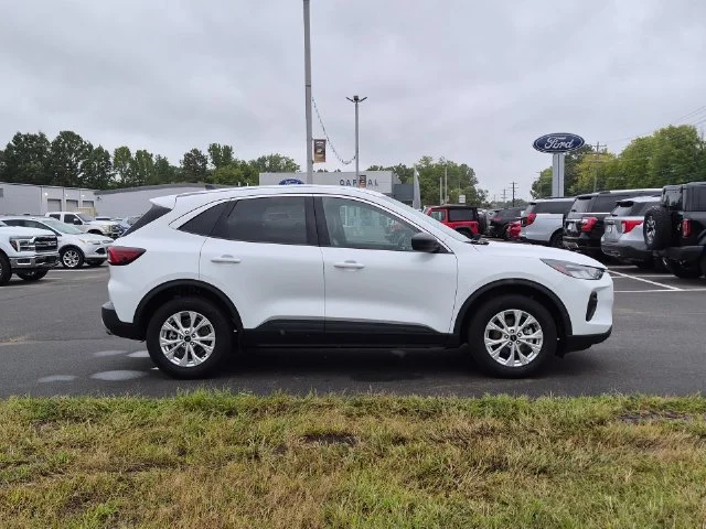 Used 2024 White Ford Active image 14