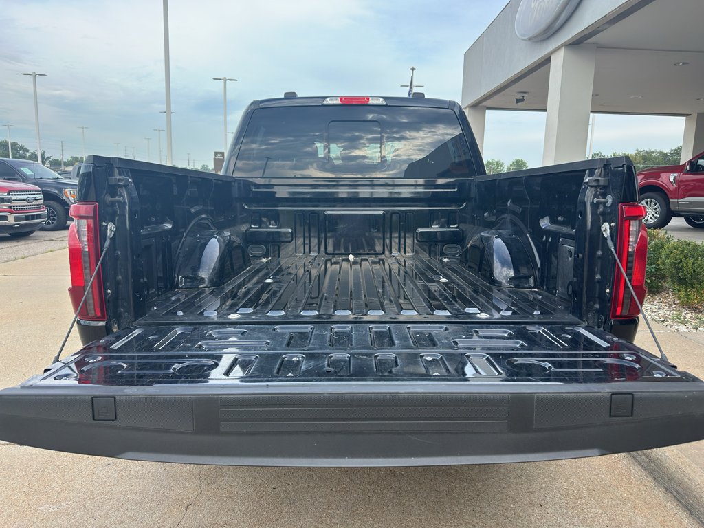 Used 2024 Agate Black Metallic Ford XLT image 7