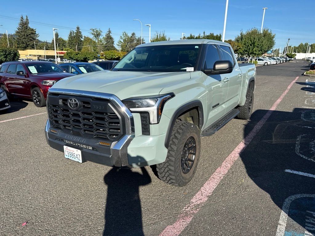 Pre-Owned 2022 Toyota Tundra SR5 4D CrewMax in Portland #D4726147A