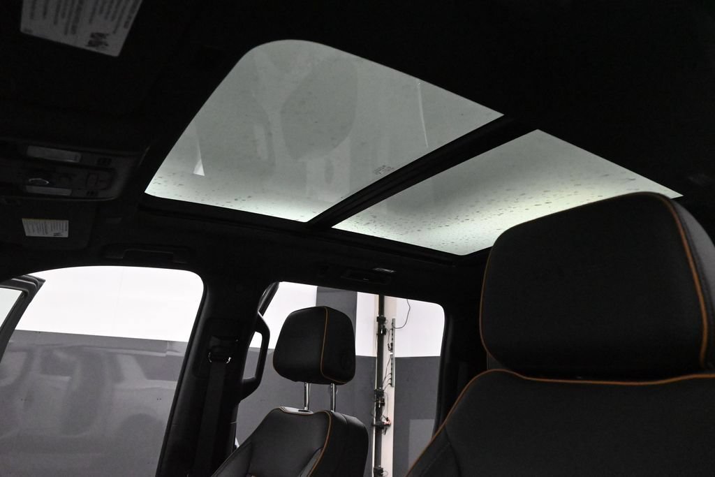 Used 2023 Summit White GMC AT4 image 19