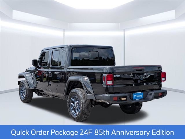 New 2026 Black Clear-Coat Exterior Paint Jeep 85th Anniversary Edition image 3