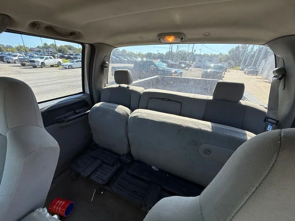 Used 2006 Silver Ford XLT image 23