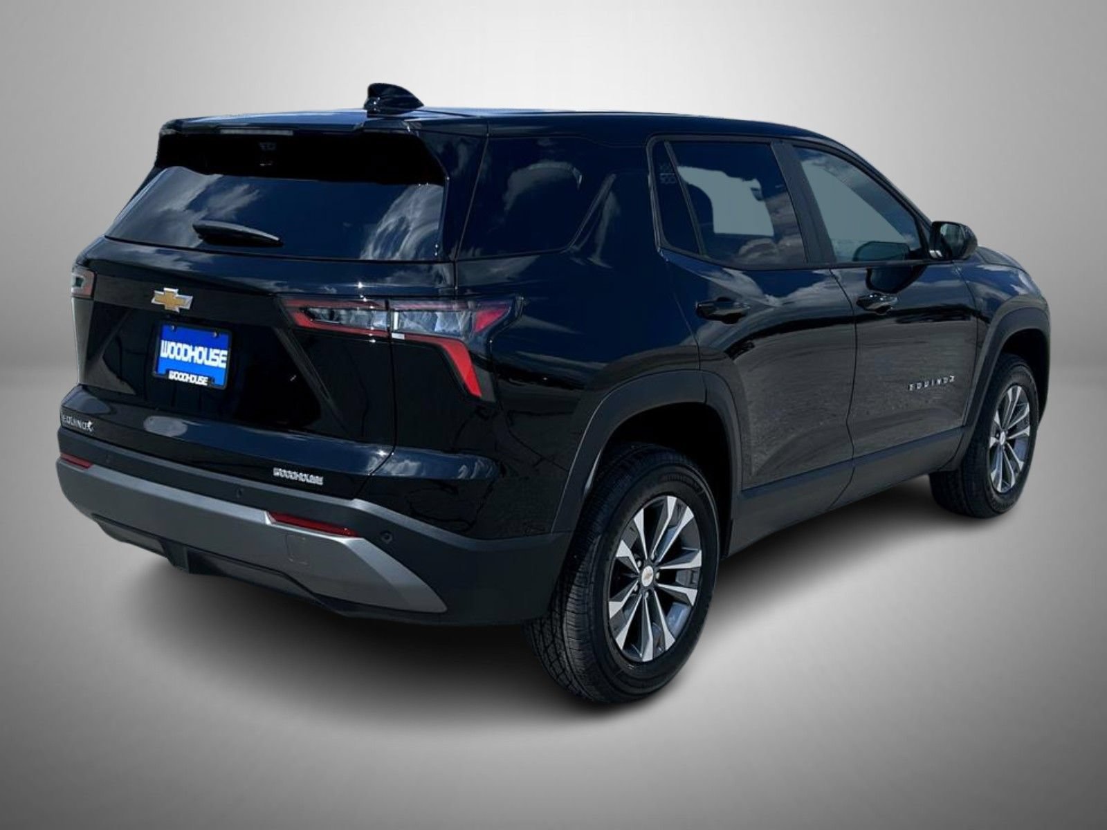 New 2027 Mosaic Black Metallic Chevrolet LT image 5