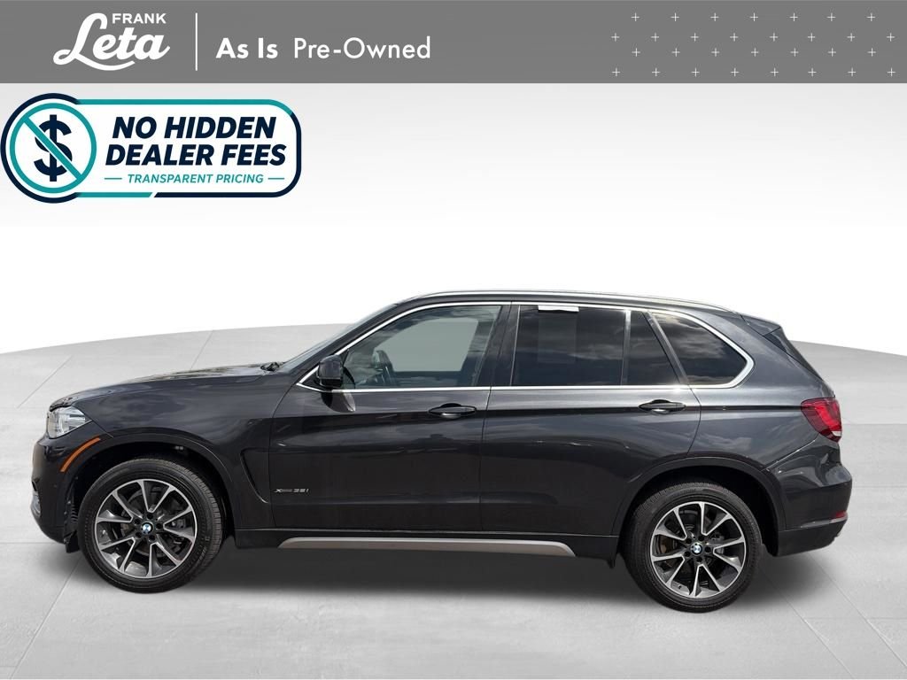 Used 2018 Dark Graphite Metallic BMW  image 3
