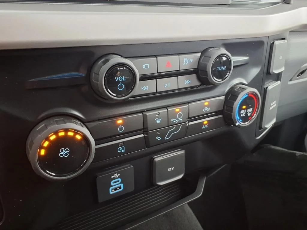 2025 Ford F-350 Super Duty XL - Photo 21