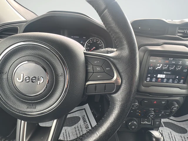Used 2020 Gray Jeep Limited image 17