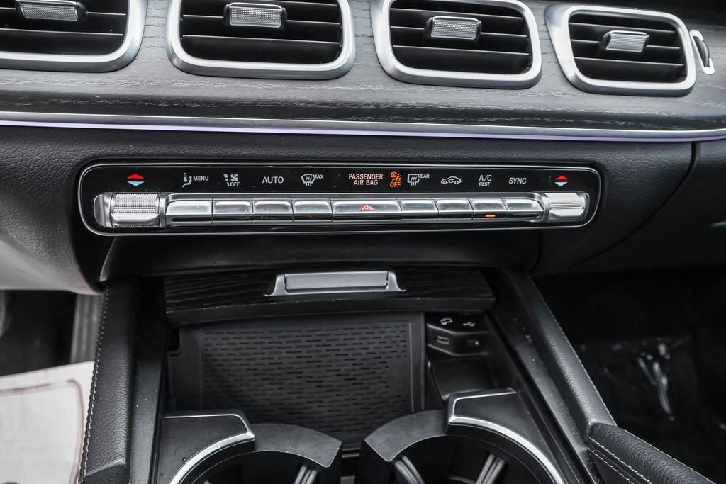 Used 2021  Mercedes-Benz GLS 450 image 24