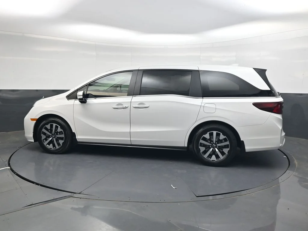New 2026 Platinum White Pearl Honda EX-L image 7