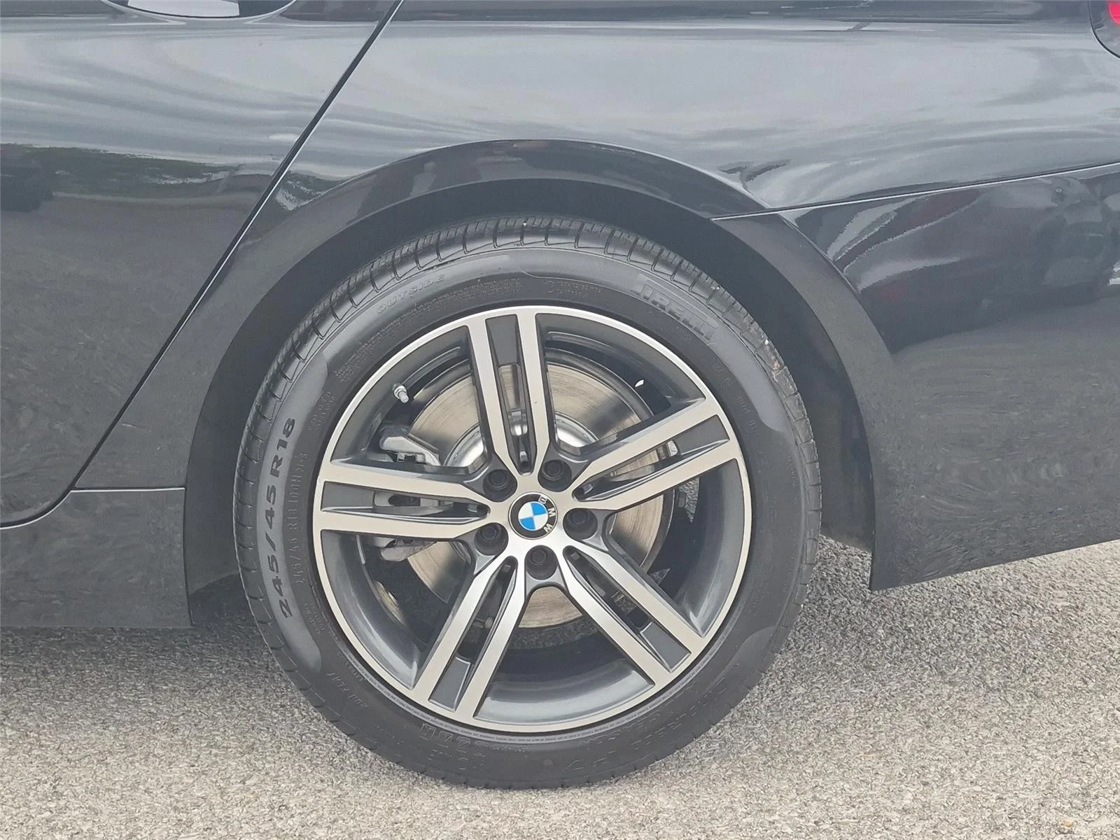 Certified Used 2023 Black Sapphire Metallic BMW xDrive image 11