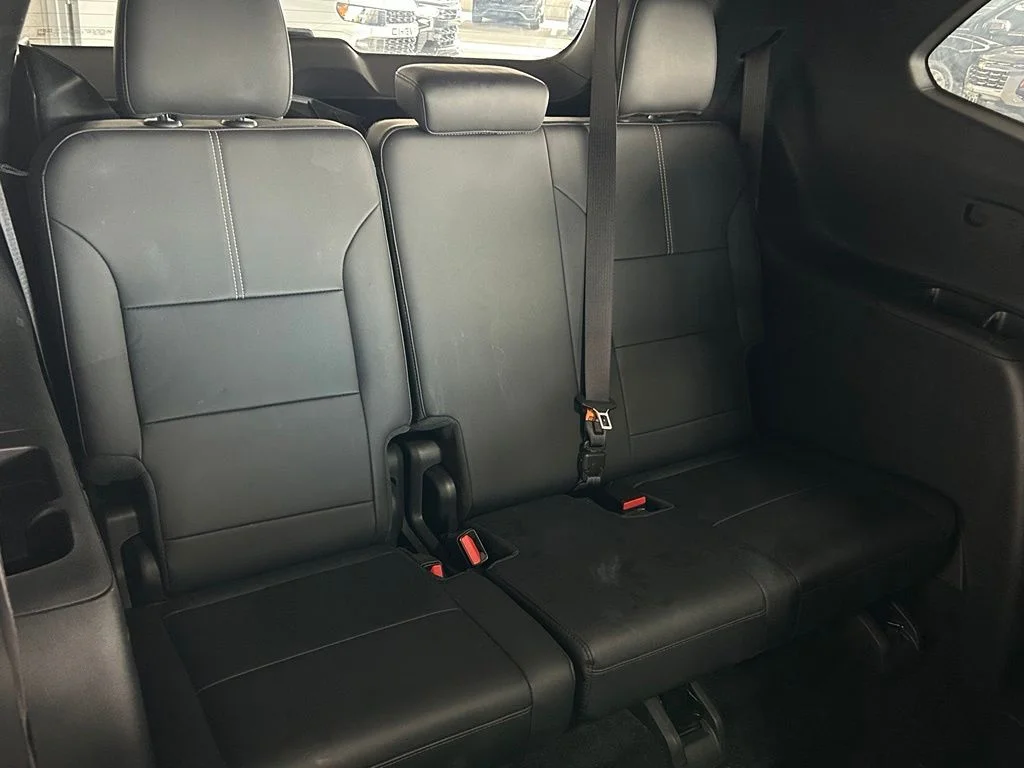 Used 2024 Ebony Twilight Metallic GMC Elevation image 46