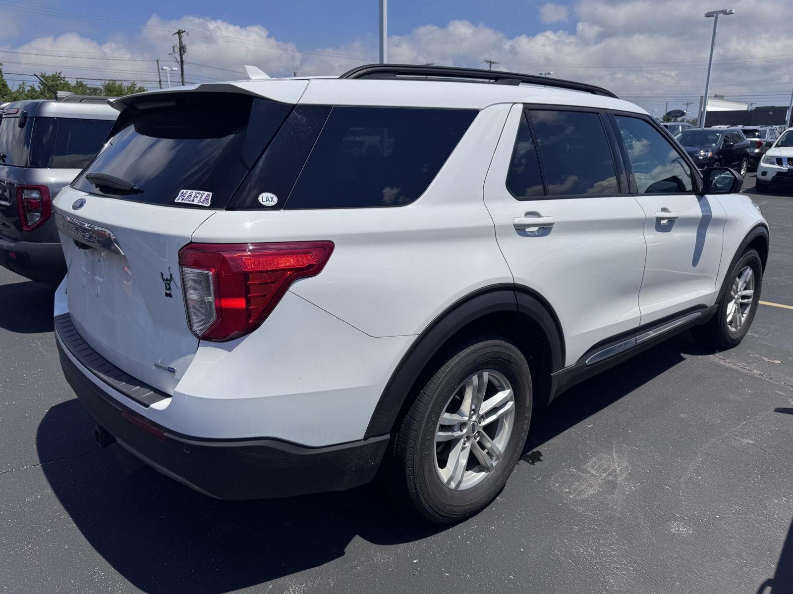 Used 2020 Oxford White Ford XLT image 4