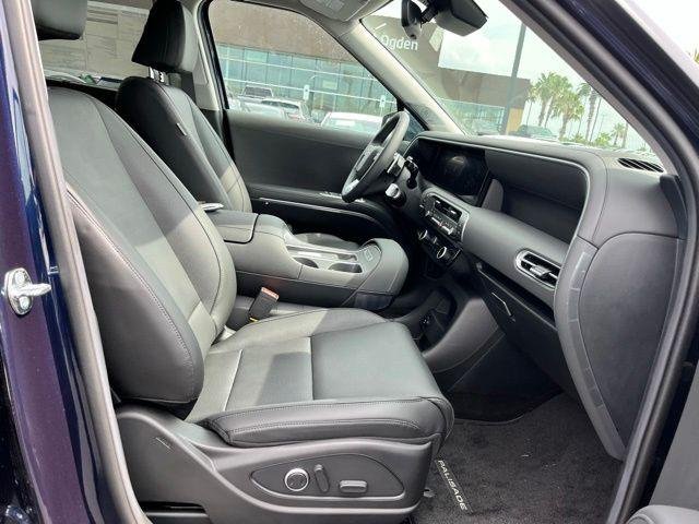 New 2026 Blue Hyundai Limited FWD image 22