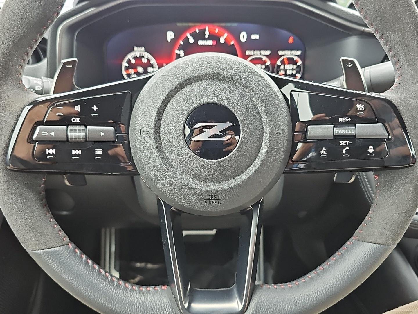 Used 2024 Stealth Gray/Super Black Nissan NISMO image 22
