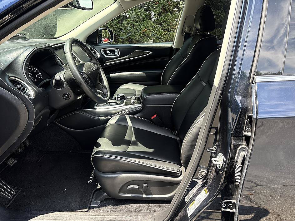 Used 2020 Hermosa Blue INFINITI PURE image 11
