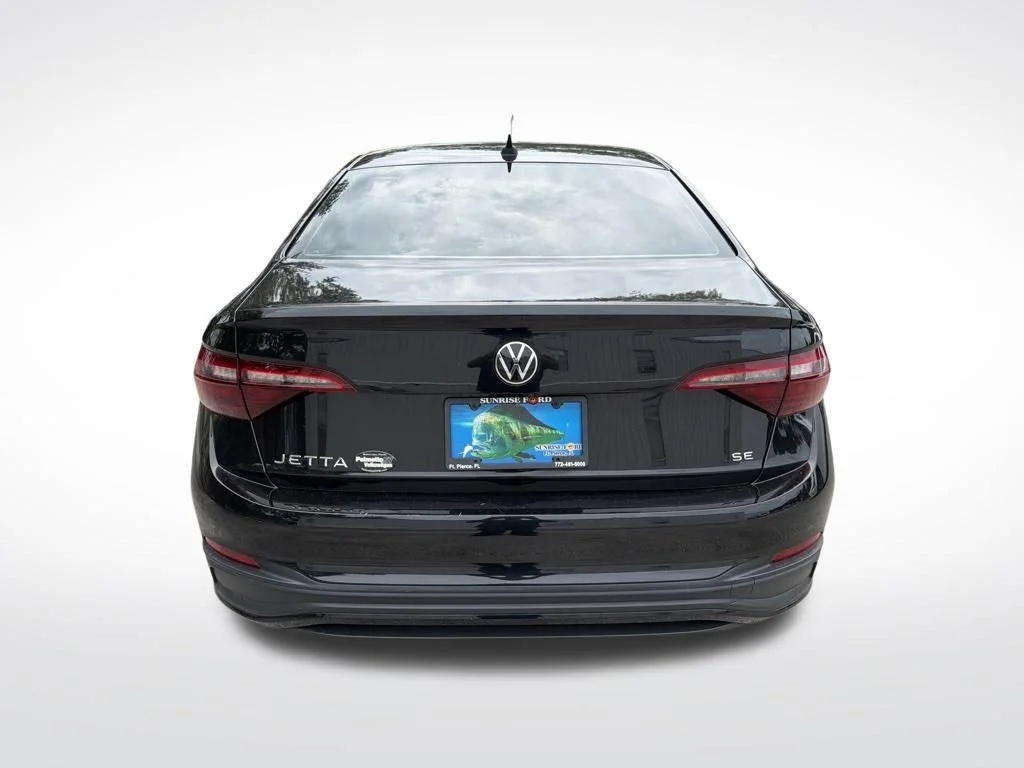 Certified Used 2023 Deep Black Pearl Effect Volkswagen 1.5T SE image 7