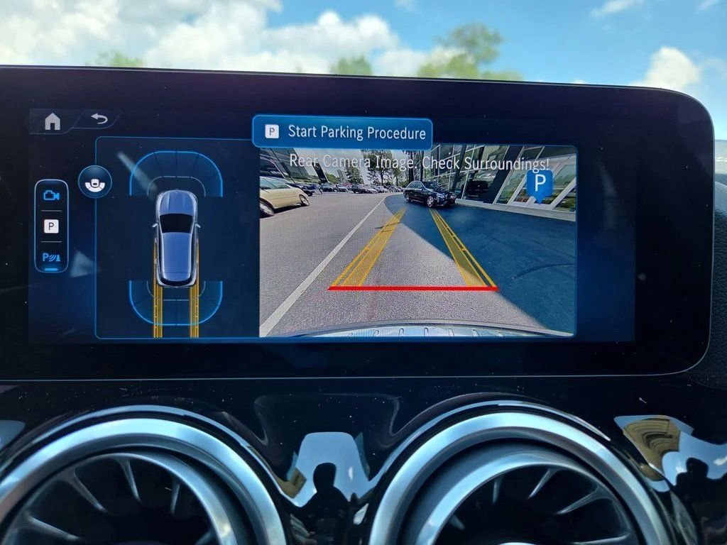 2025 Mercedes-Benz GLA GLA35 AMG - Photo 20