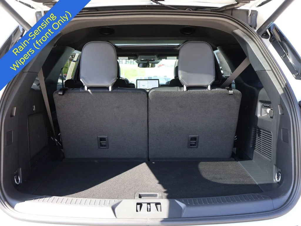 New 2026 Star White Metallic Tri-Coat Ford Tremor® image 15