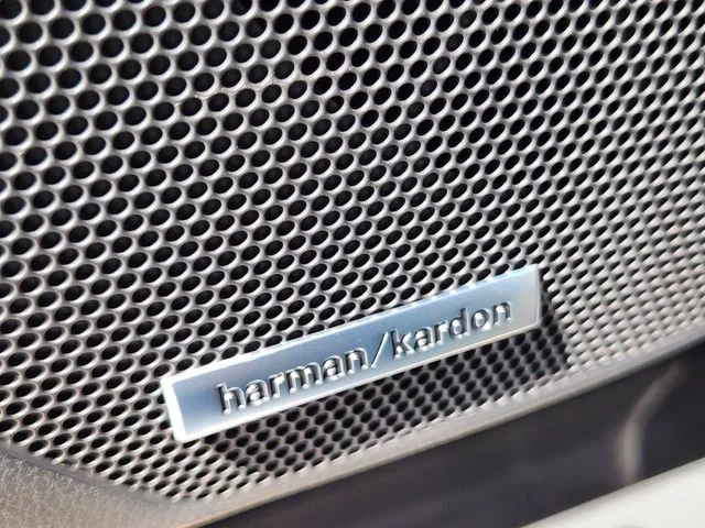 New 2026 ICE SILVER METALLIC Subaru Limited Hybrid image 18