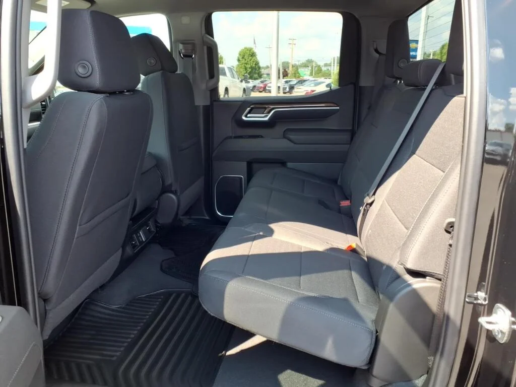 New 2026 Black Chevrolet LT image 6