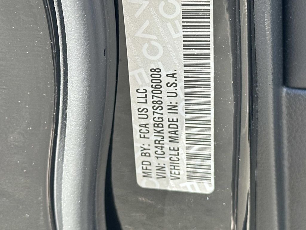 Used 2025 Black Jeep Limited image 30
