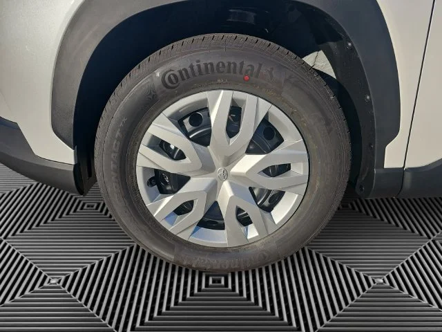New 2026 Wind Chill Pearl Toyota L image 12