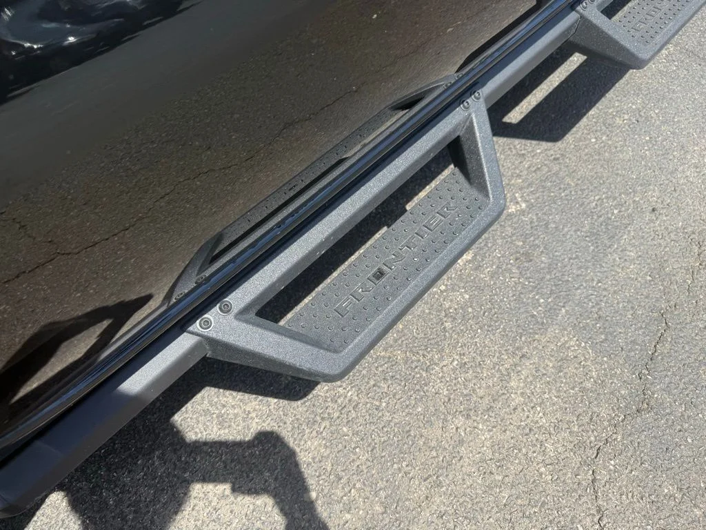 Used 2023 Black Nissan PRO-X image 49