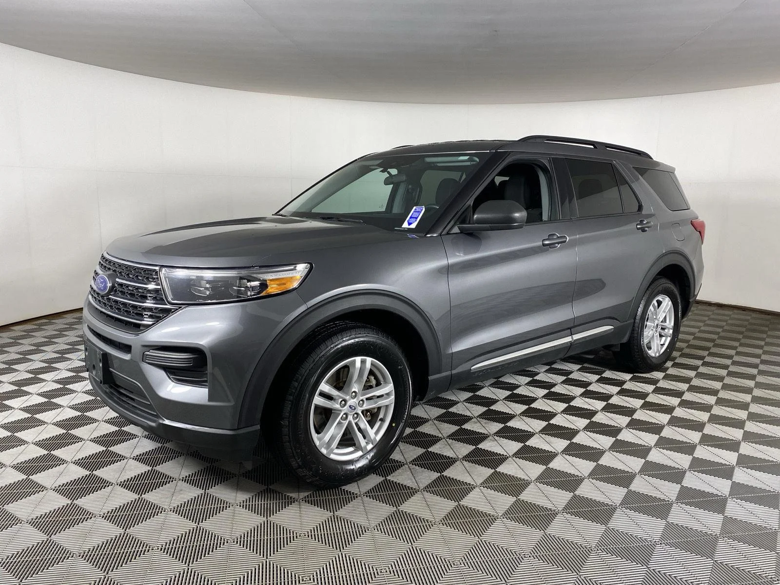 Used 2023 Carbonized Gray Ford XLT image 6