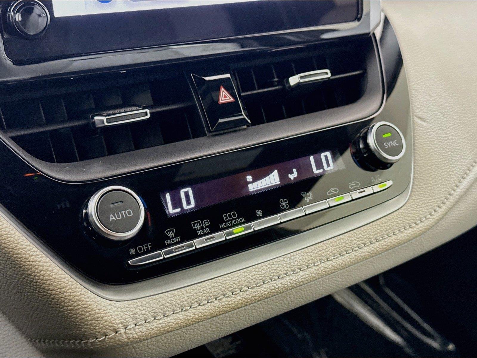 Used 2024 Wind Chill Pearl Toyota XSE image 25