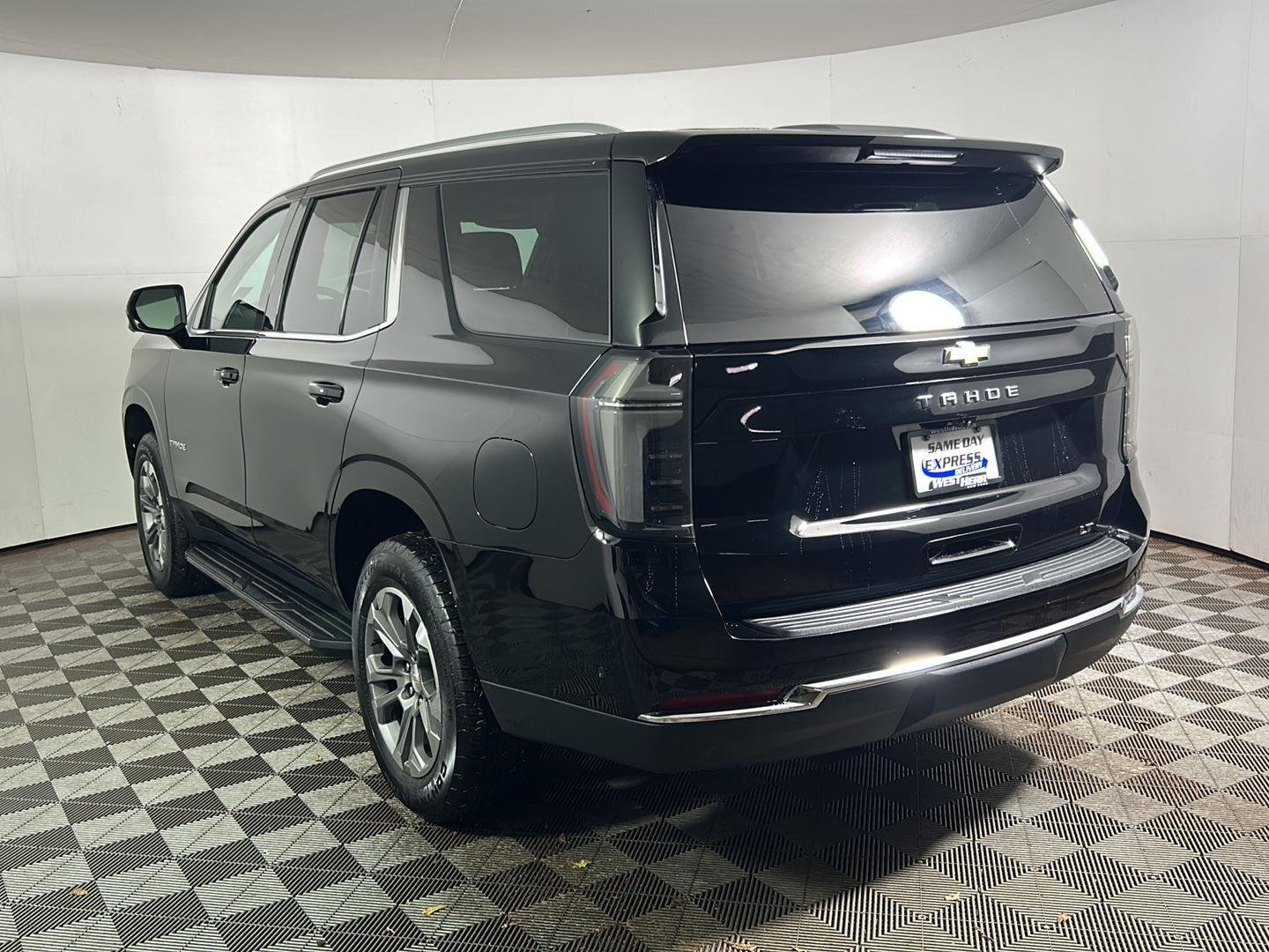 Used 2025 Black Chevrolet LT image 11