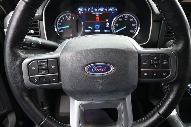 Used 2022 Black Ford XLT image 9