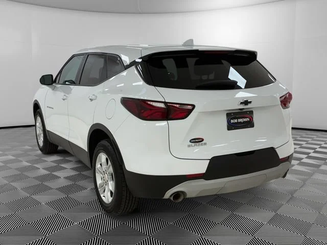 Certified Used 2022 Summit White Chevrolet 2LT image 3