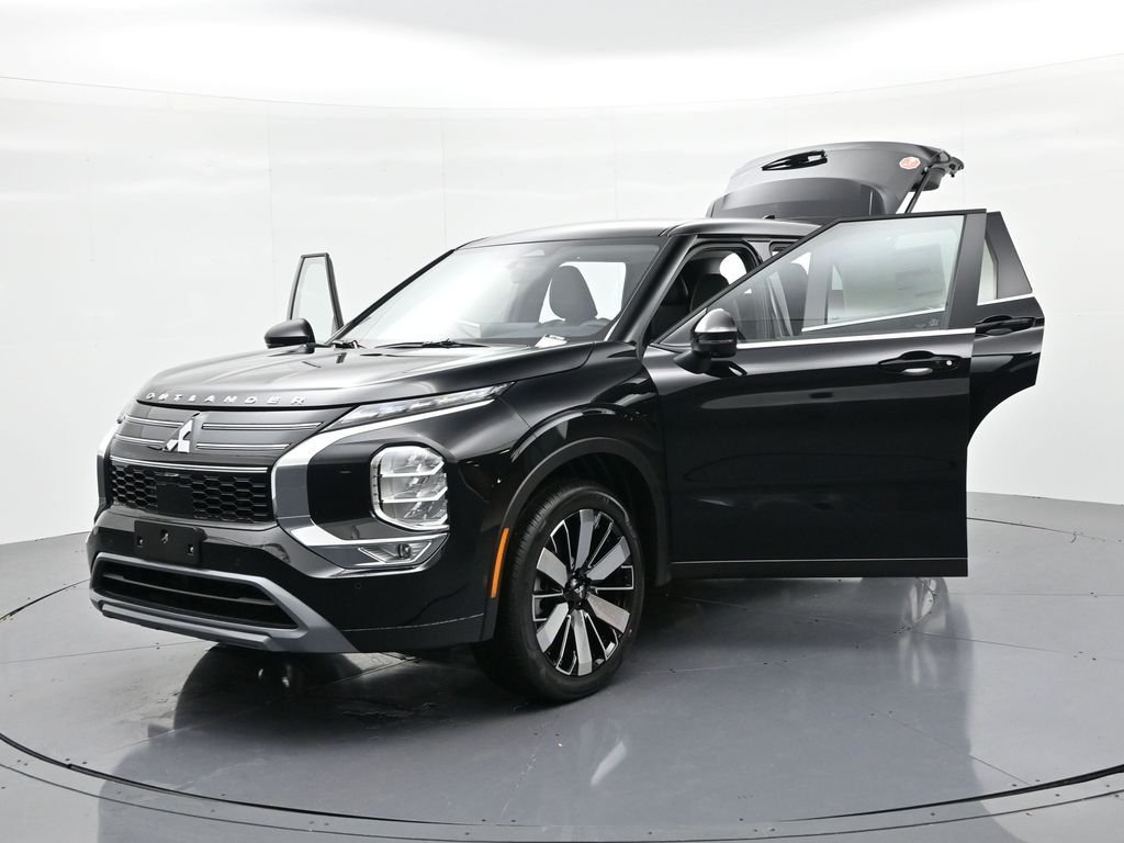 New 2026 Black Mitsubishi SE image 22