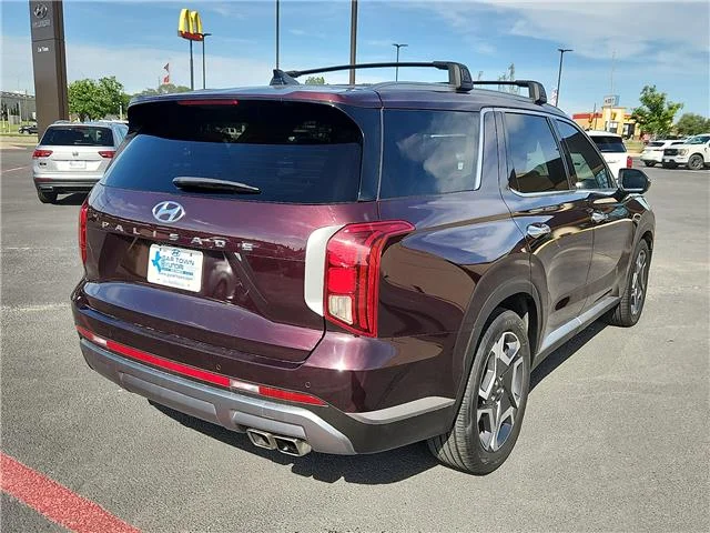 Used 2024 Maroon Hyundai SEL Front-Wheel Drive image 4