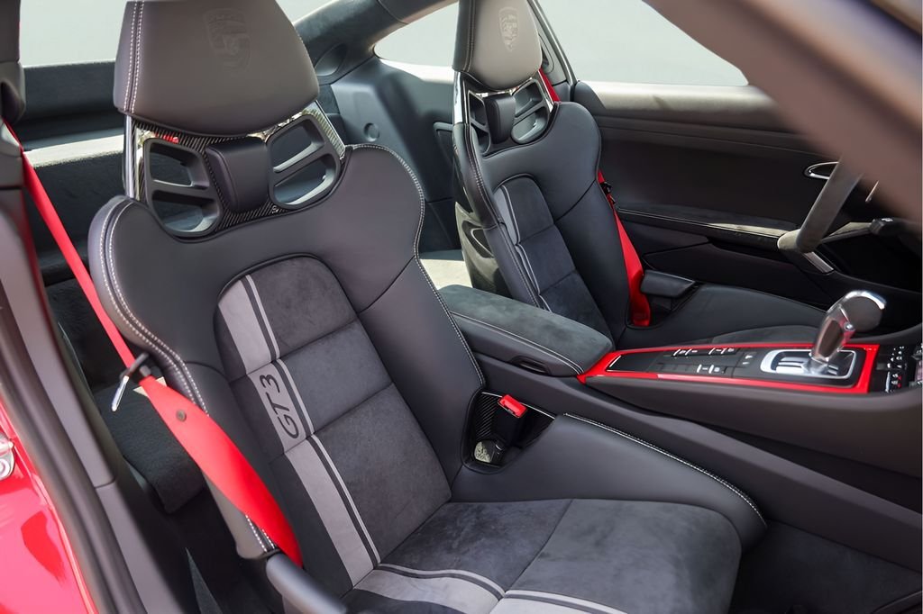 Used 2018 Red Porsche GT3 image 30