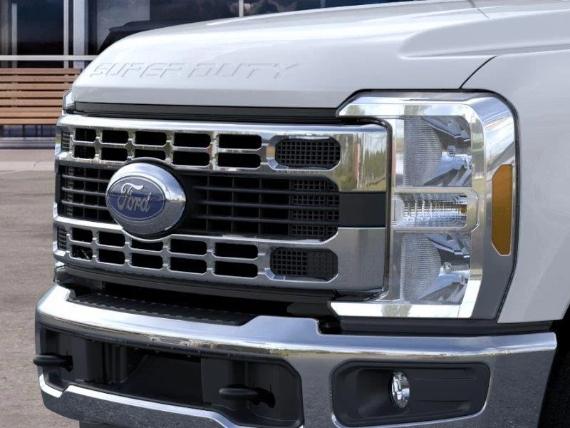 New 2026 Oxford White Ford F-250® XLT image 17