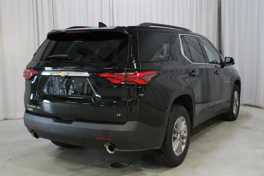 Used 2023 Black Chevrolet LT image 27