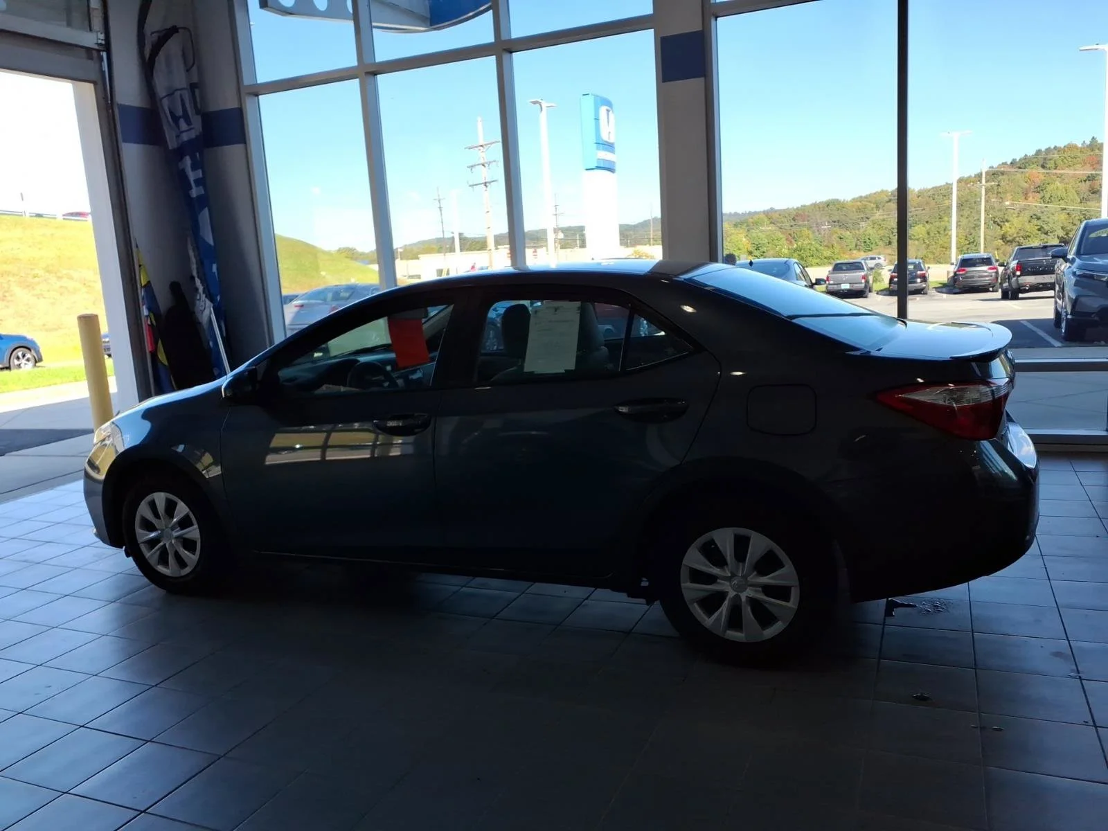 2014 Toyota Corolla LE Eco - Photo 7