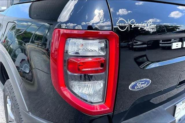 Used 2023 Black Ford Badlands image 18