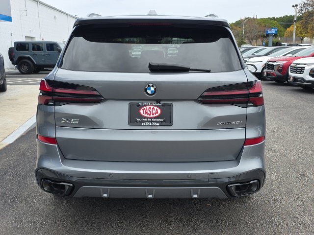 Used 2025 Gray BMW xDrive40i image 6