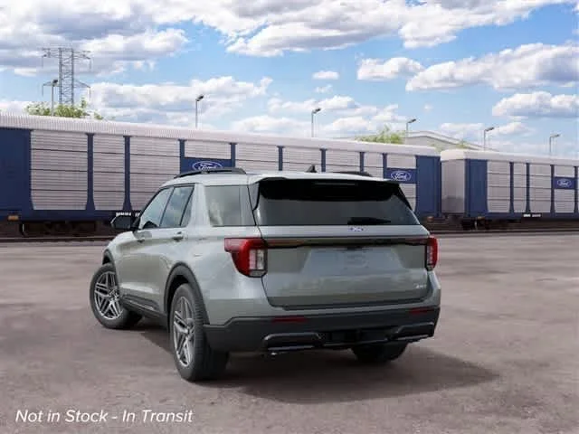 New 2027 Avalanche Gray Ford ST-Line image 8