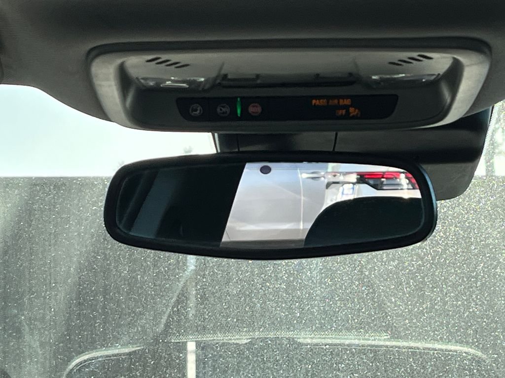 Used 2024 White Chevrolet LT image 38