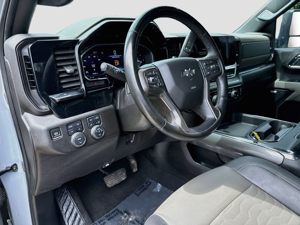 Used 2024 Slate Gray Metallic Chevrolet ZR2 image 9