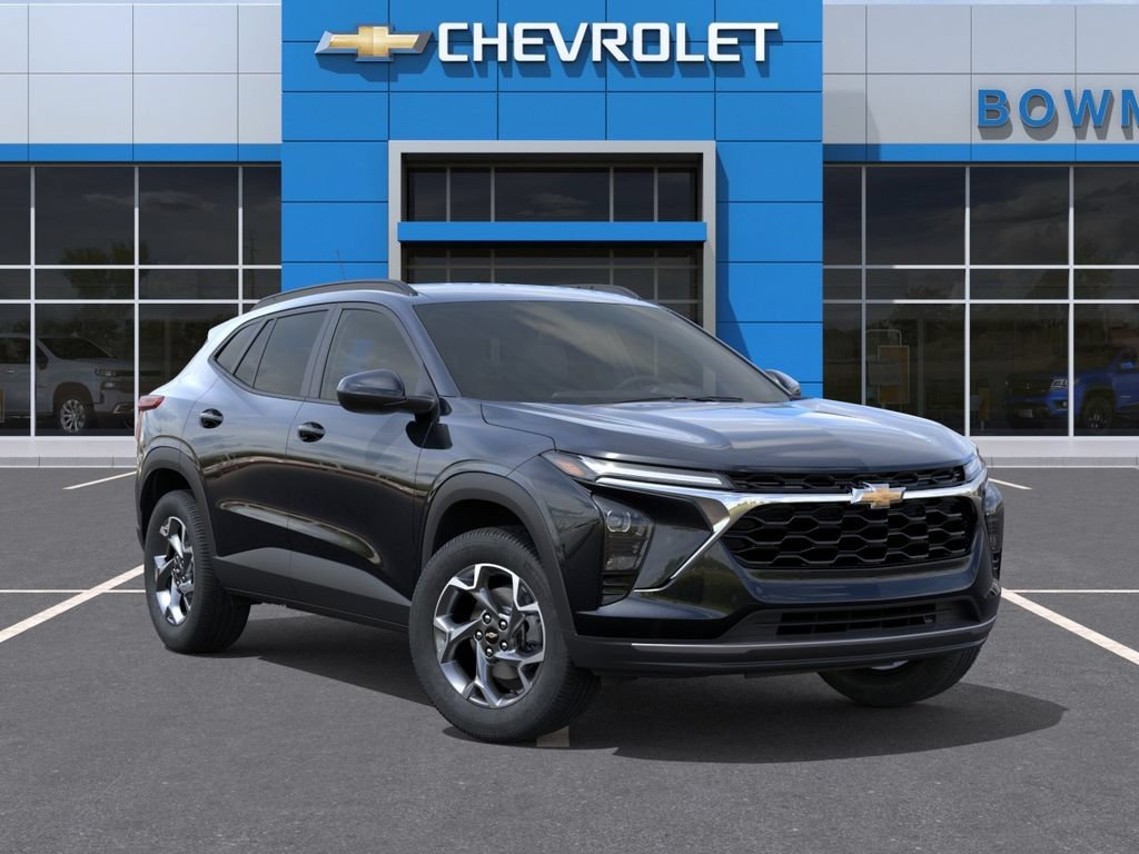 2026 Chevrolet Trax LT - Photo 7