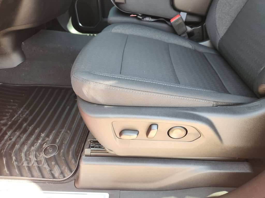 2026 Chevrolet Silverado 1500 LT - Photo 13